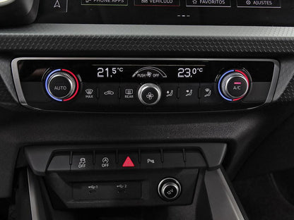 Audi A1 Sportback Adrenalin 30 TFSI 81kW S tron //  59.199 km