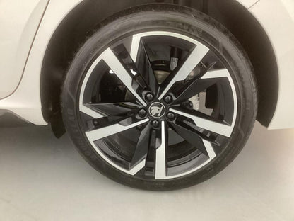 Skoda Scala 1.0 TSI 85KW(115CV) DSG MONTE CARLO  //  1km
