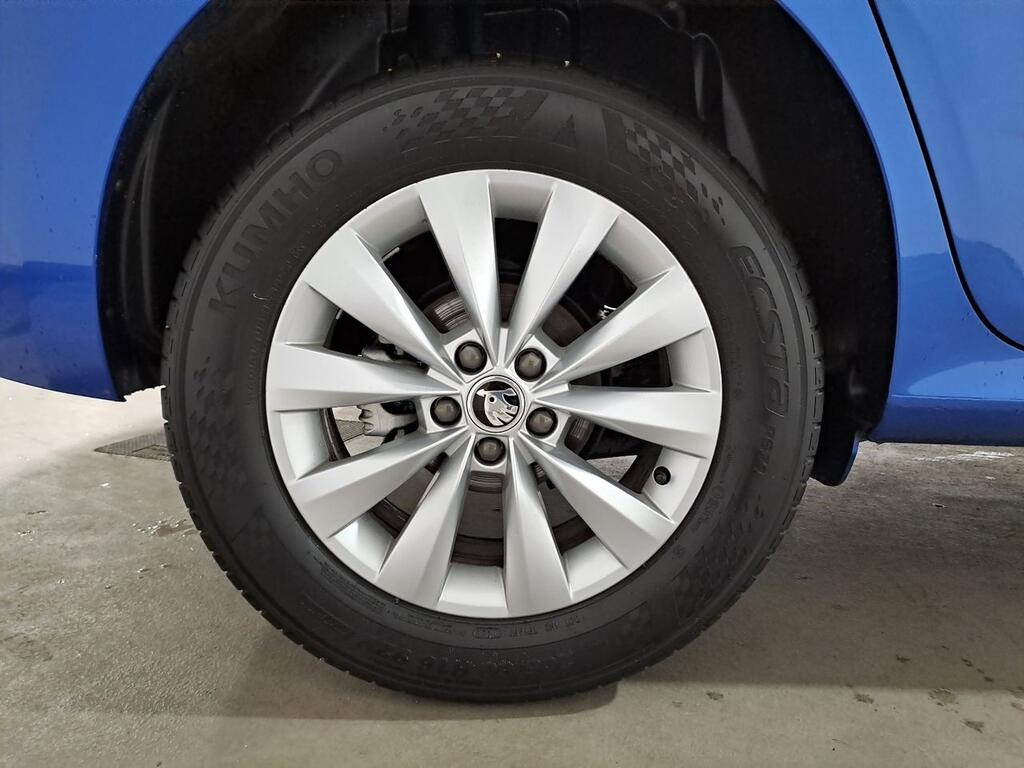 Skoda Kamiq 1.0 TSI 70kW (95CV) Ambition  //  52.558 km