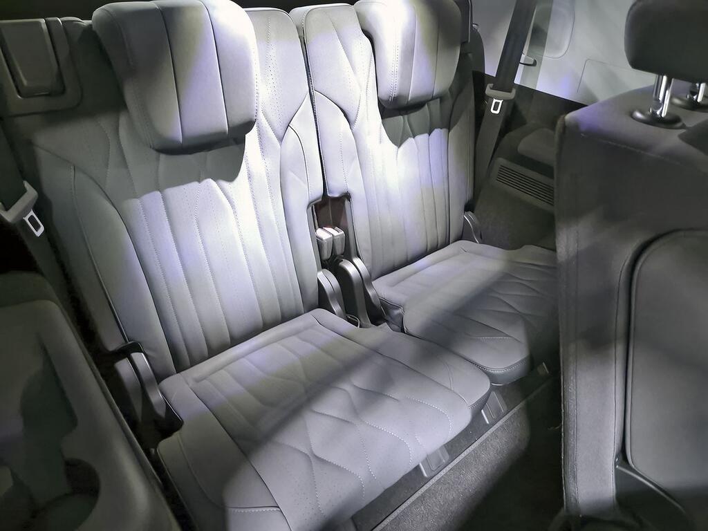 Ebro S800 1.5 TGDI PHEV Luxury E-CVT  //  7.800 km