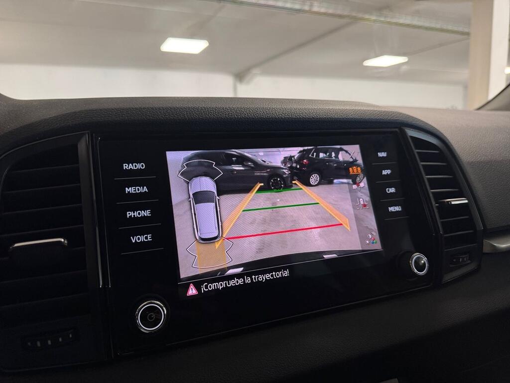 Skoda Karoq 1.5 TSI 110kW (150CV) DSG ACT Selection   //  9.857 km