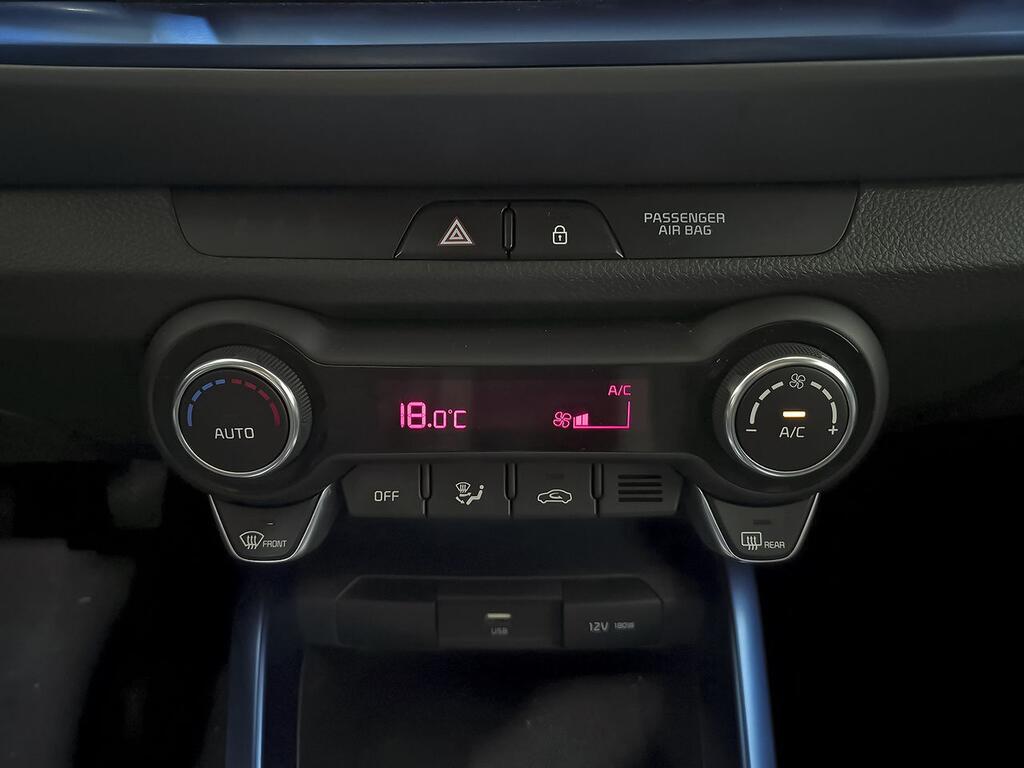 Kia Stonic 1.0 T-GDi 74kW MHEV MT Style Edition  //  4.902 km