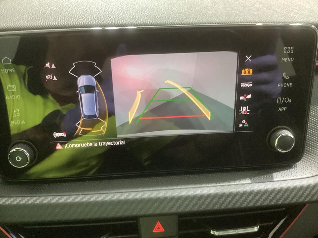 Skoda Scala 1.0 TSI 85KW(115CV) DSG MONTE CARLO  //  1km