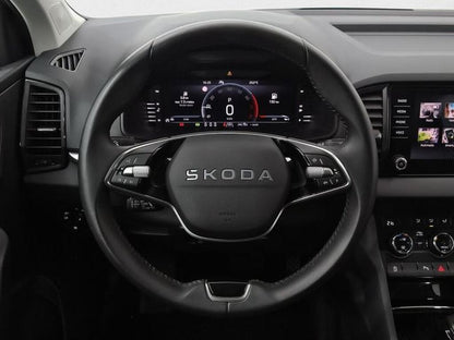 Skoda Karoq 1.5 TSI DSG Selection (150cv) // 28.000km - 2025