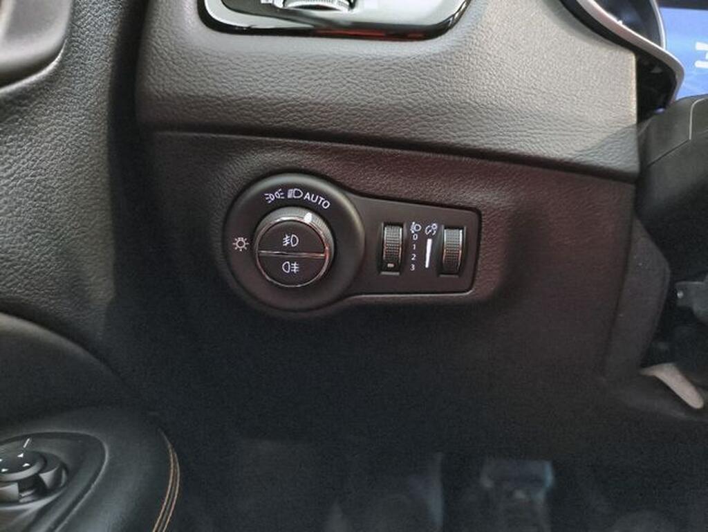 Jeep Compass 1.6 Limited 4x2 (120cv) // 56.900km - 2021