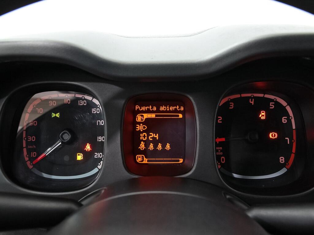 Fiat Panda Sport Hybrid 1.0 Gse 51kw (70CV)  //  64.465 km