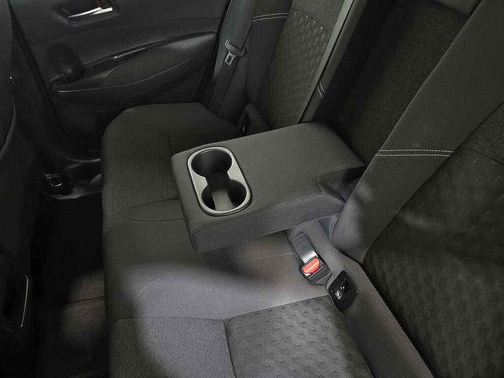 Toyota Corolla 140H Active Plus (140 cv)  //   38.106 km