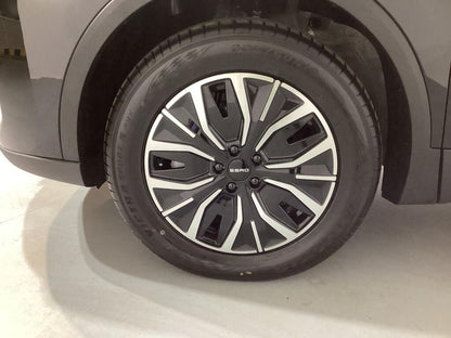 Ebro S700 1.5 TGDI PHEV Luxury E-CVT  //  1 km