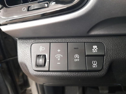 Kia Stonic 1.0 T-GDi 74kW (100CV) MHEV iMT Drive  //  37.500 km