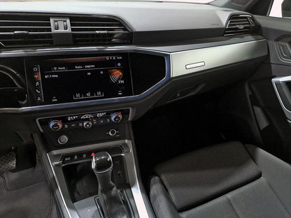 Audi Q3 45 TFSI 169kW S tronic Quattr Black Line  //  35.200 km