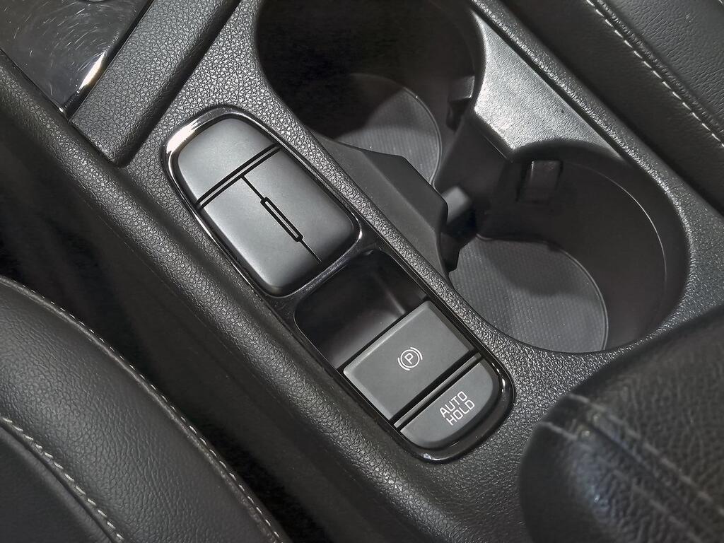 Kia Niro 1.6 GDi HEV 104kW (141CV) Drive  //  79.000 km