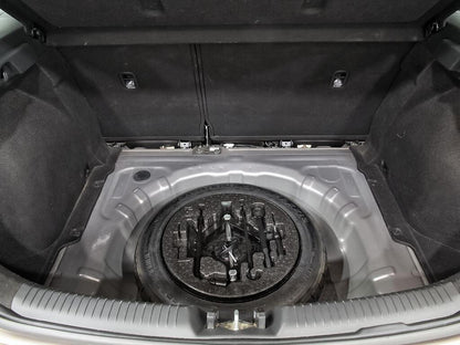 Hyundai i30 1.5 DPI Essence  // 48.966 km