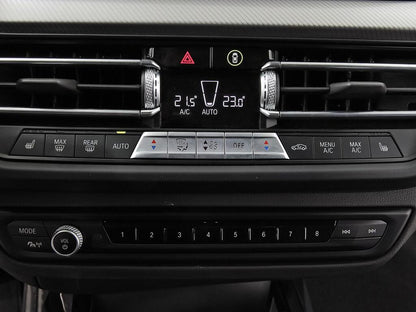 BMW Serie 1 118i Corporate Auto 140 cv  //  30.667 km