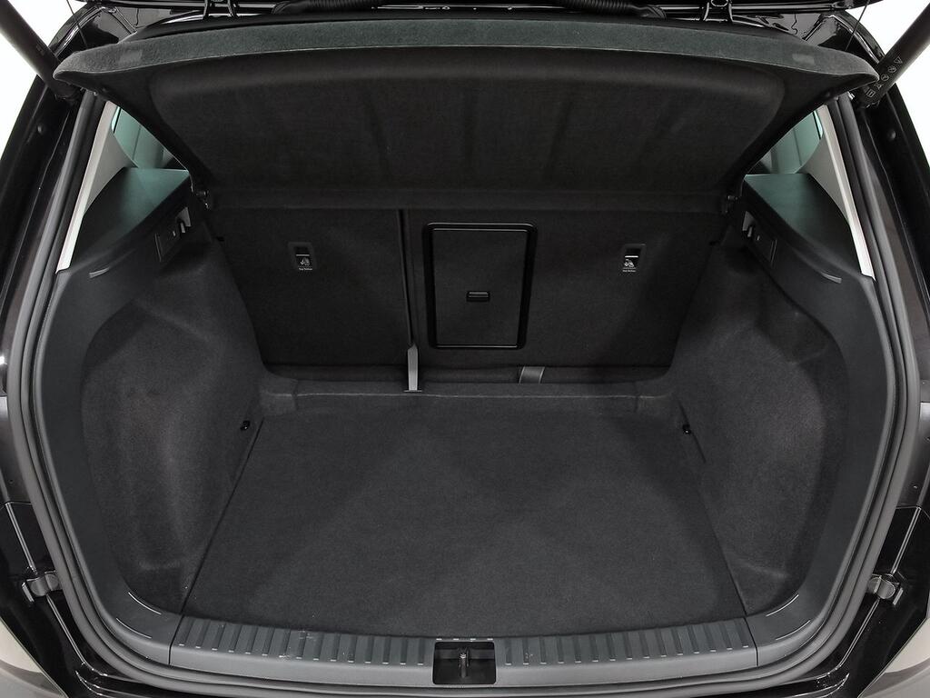 SEAT Ateca 1.5 TSI 110kW DSG FR Special Edition  //  14.041 km