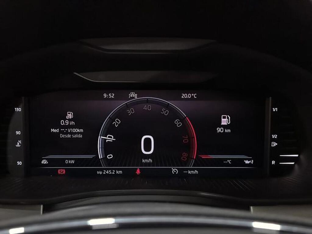 Skoda Kamiq 1.0 TSI Emotion (95cv) // 25.328km - 2022