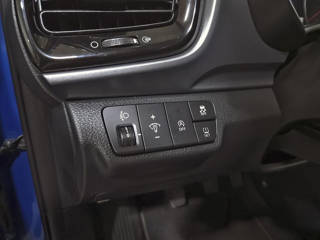 Kia Stonic 1.0 T-GDi 74kW (100CV) MHEV MT Drive  //  29.805 km