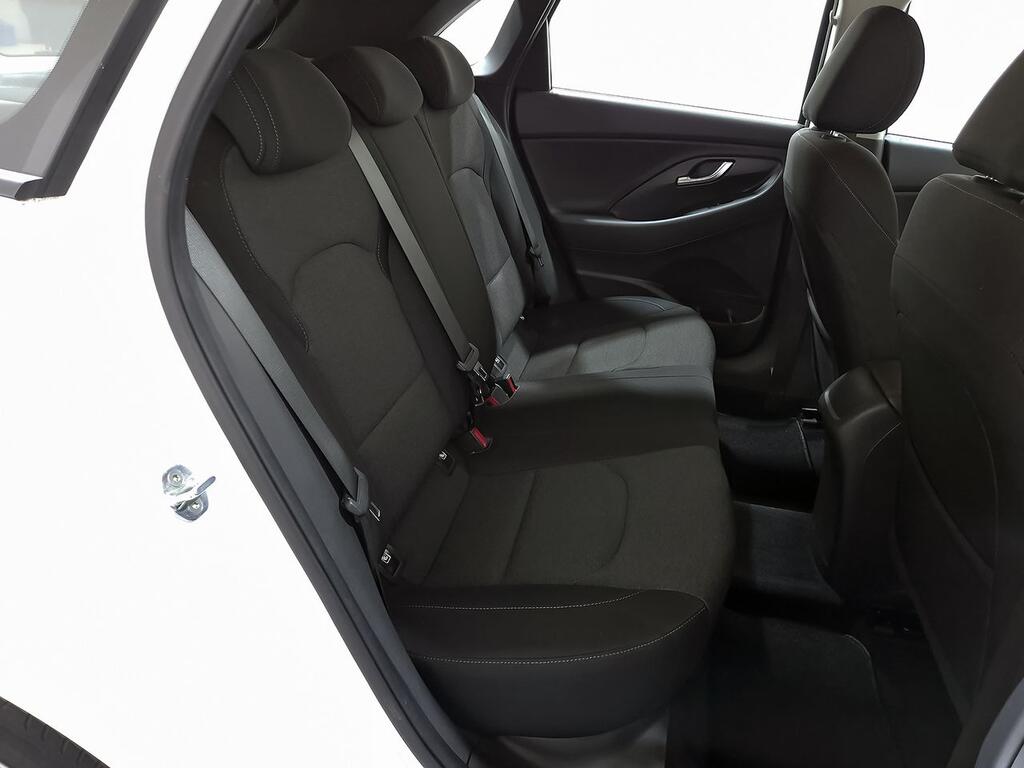 Hyundai i30 1.6 CRDI 85kW (116CV) Klass DCT  //  65.692 km