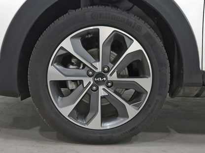 Kia Stonic 1.0 T-GDi 74kW MHEV MT Style Edition (100 CV)  //  4.902 km