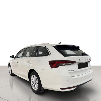 Skoda Octavia Combi 2.0 TDI 110kW(150CV) DSG Selection //  1 km