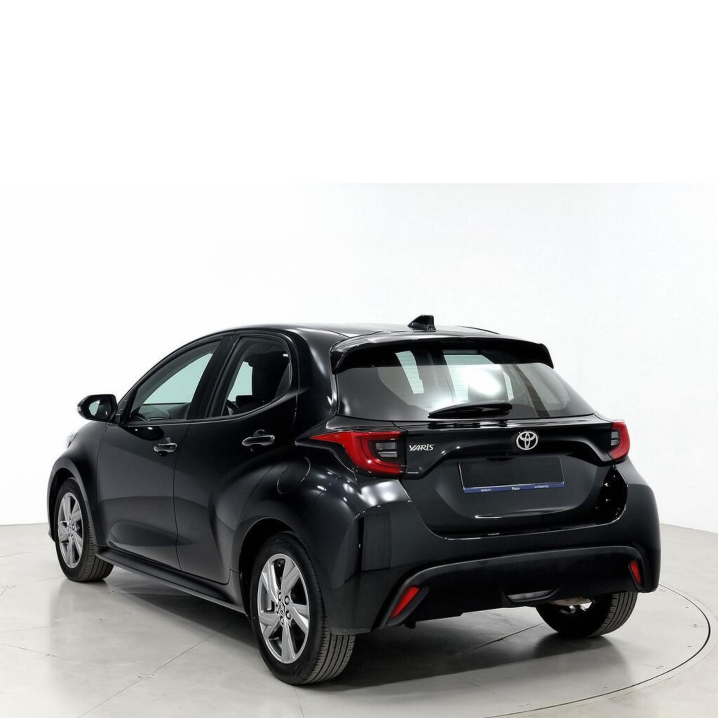 Toyota Yaris 1.5 120H Active Plus  //  38.469 km