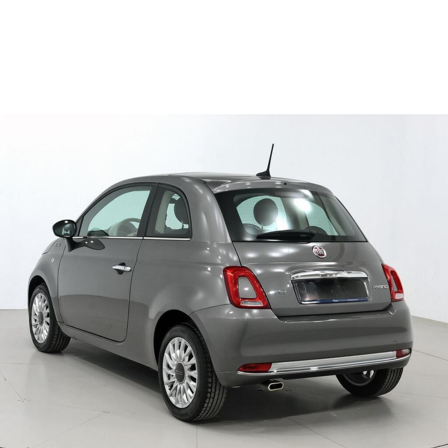 Fiat 500 Dolcevita 1.0 Hybrid 51KW (70 CV)  //  61.045 km