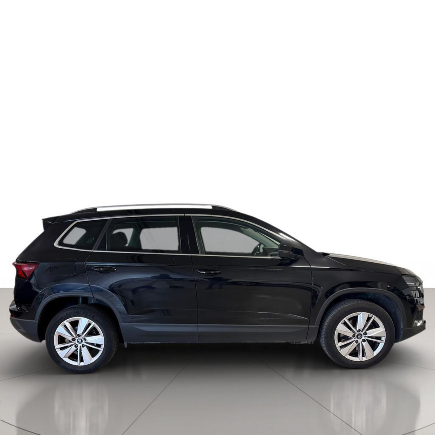 Skoda Karoq 1.5 TSI 110kW (150CV) DSG ACT Selection   //  9.857 km