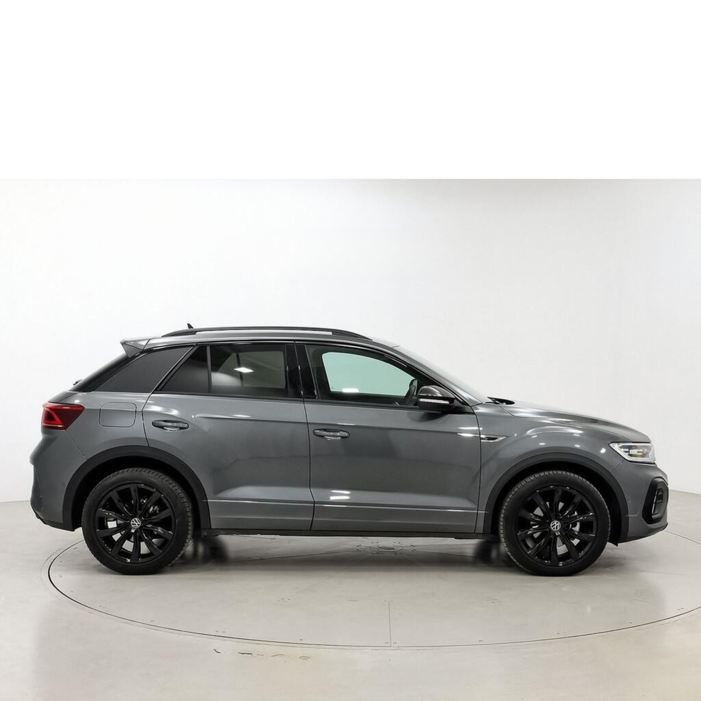 Volkswagen T-Roc R-Line 1.5 TSI 110kW (150CV) DSG  //  21.202 km