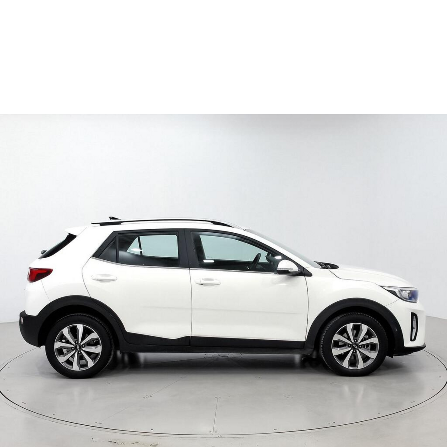 Kia Stonic 1.0 T-GDi 88kW (120CV) MHEV iMT Drive  //  9.000 km