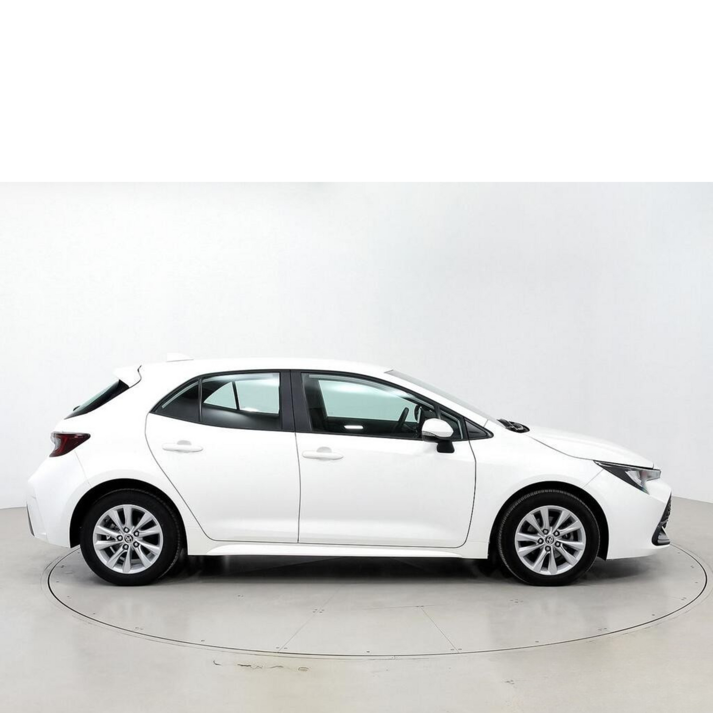 Toyota Corolla 140H Active Plus (140 cv)  //   44.023 km