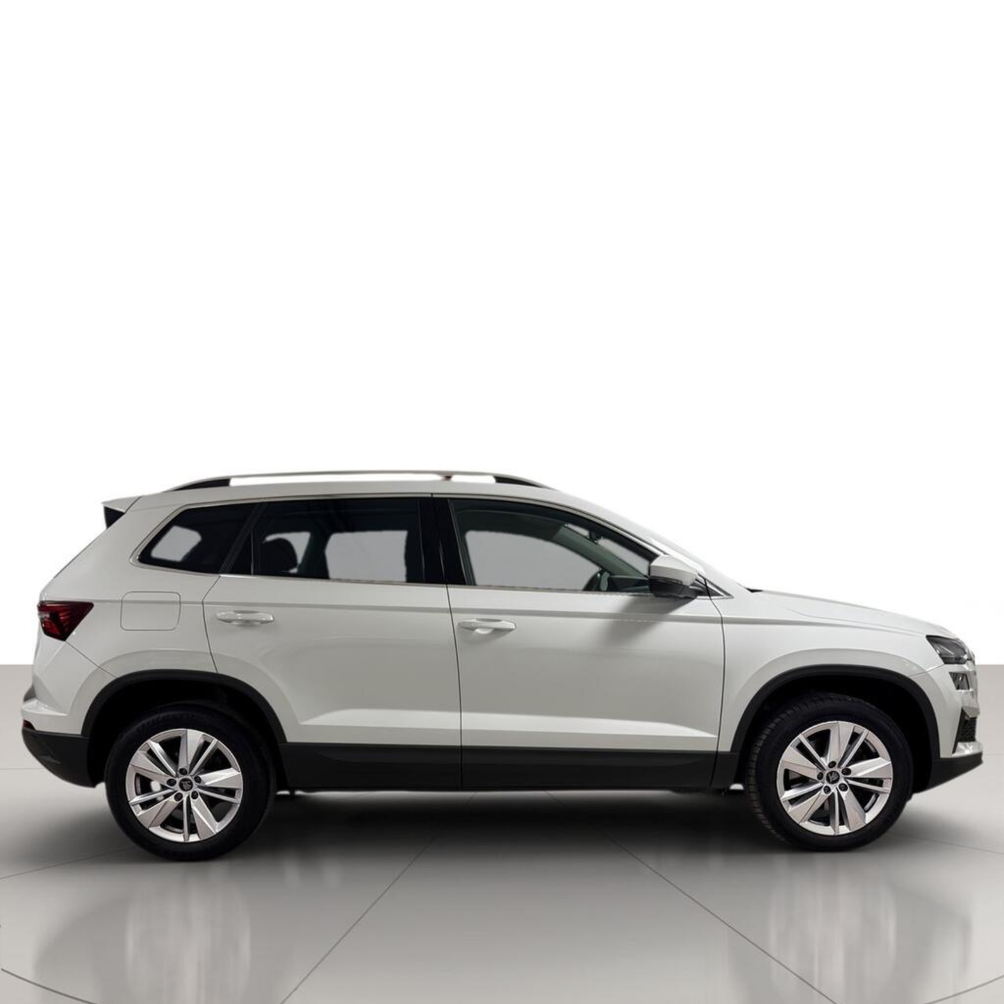 Skoda Karoq 1.5 TSI 110kW (150CV) DSG ACT Selection   //  18.855 km