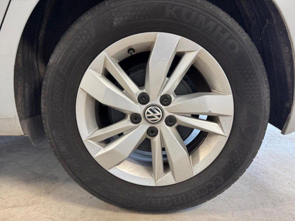 VOLKSWAGEN POLO Advance 1.0 TSI 70kW (95CV)  // 74.995 km