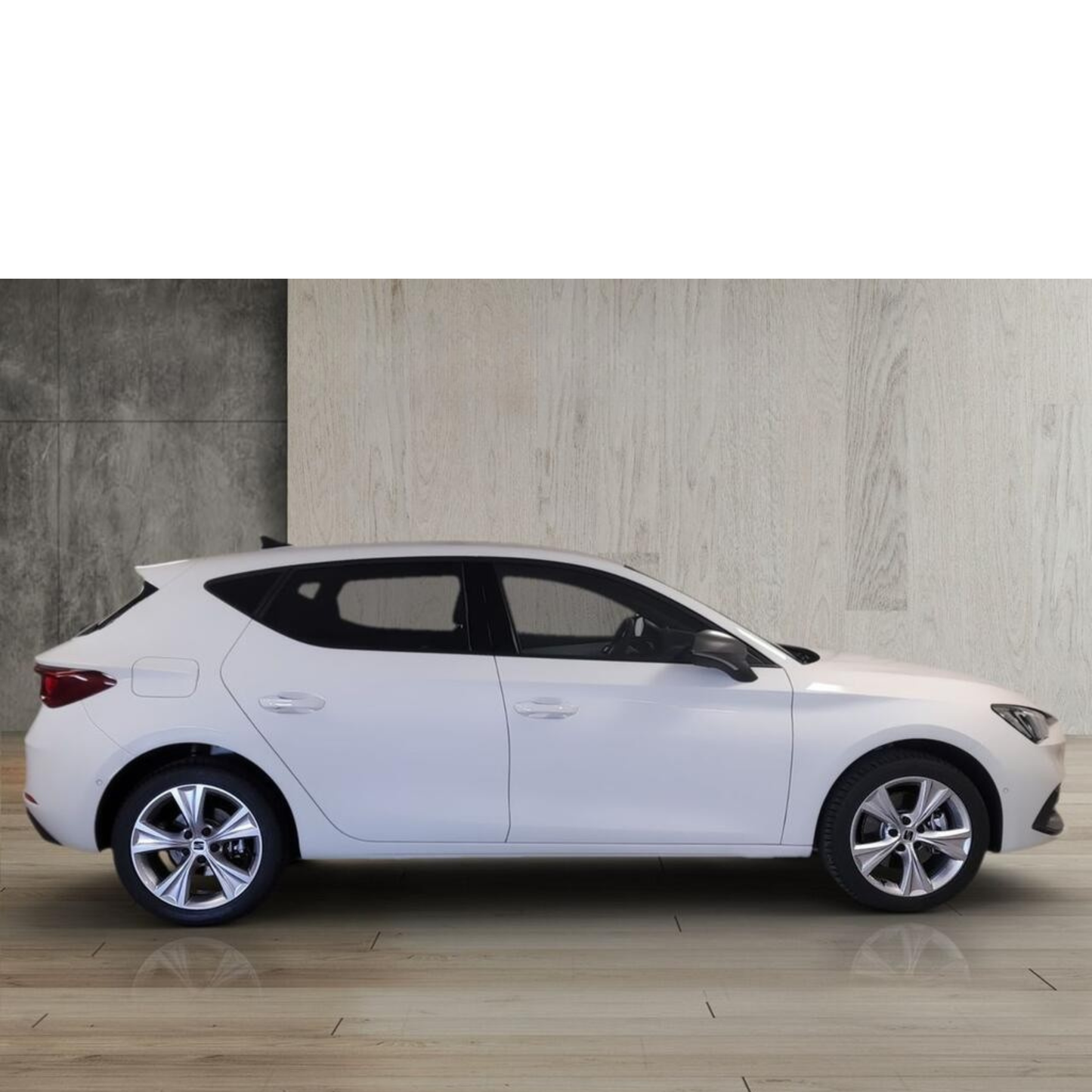 SEAT Leon 1.5 TSI e-Hybrid 150kW DSG-6 FR XM  //  2.950 km