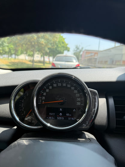 MINI  ONE 5P 149 kw (75CV) //  32.247 km