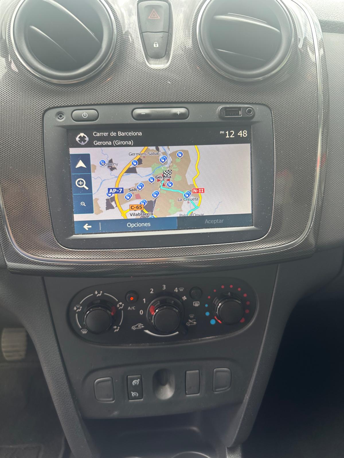 DACIA SANDERO Stepway Essential TCE 66kW (90CV) //  15.108 km