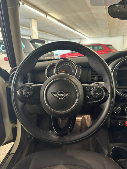 MINI ONE // 63.820 km