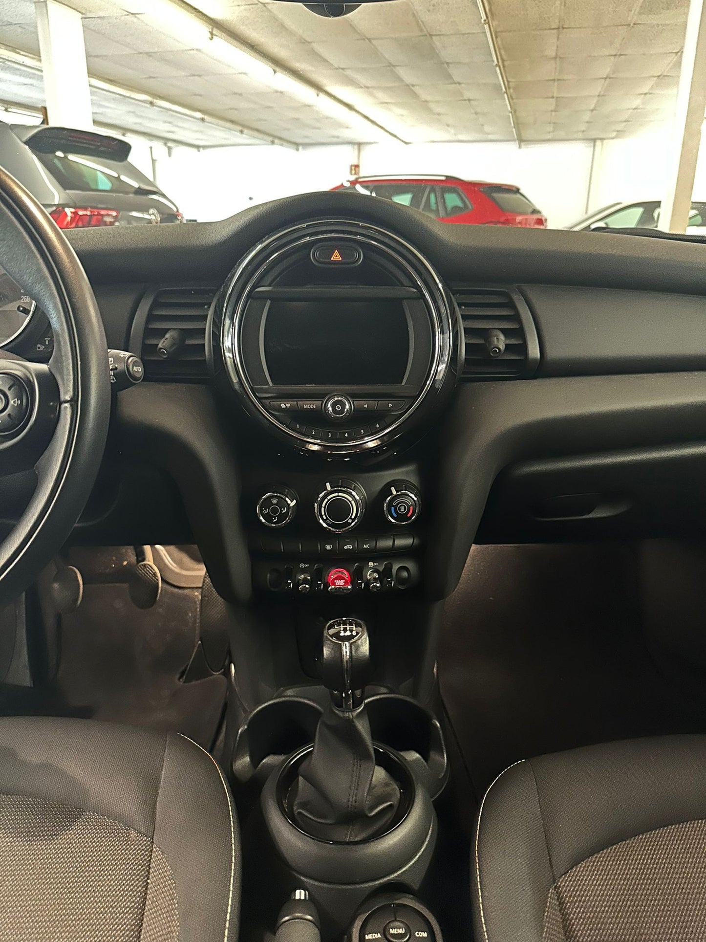 MINI ONE // 63.820 km