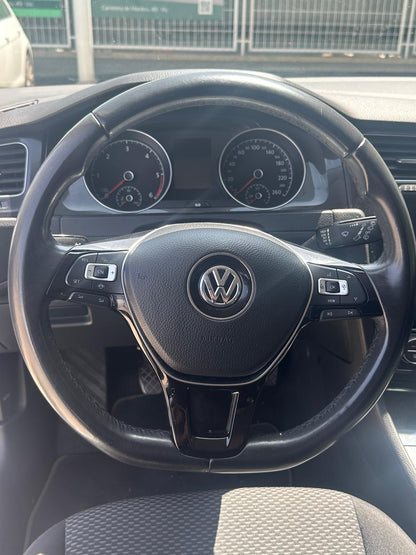 VOLKSWAGEN GOLF Last Edition 1.6 TDI 85kW (115CV)  //  89.588 km