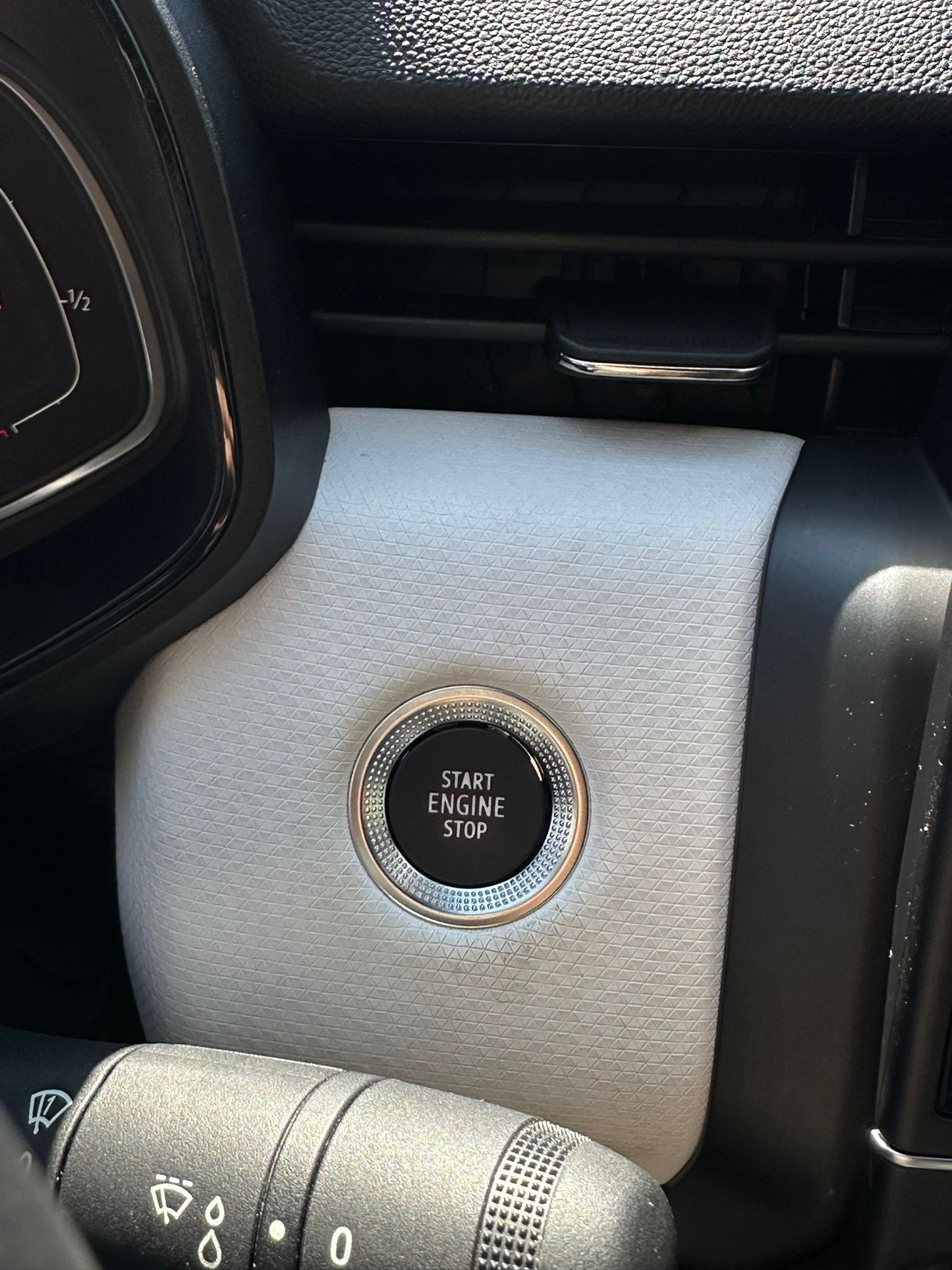 Renault Clio TECHNO TCe 67 kW (91CV) //  58.059 km