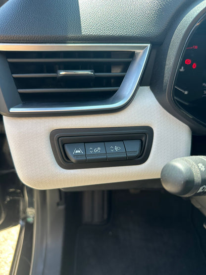 Renault Clio TECHNO TCe 67 kW (91CV) //  58.059 km