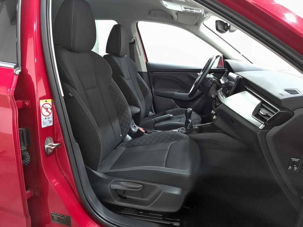 Skoda Kamiq 1.0 TSI 70kW (95CV) AMBITION // 30.892 km