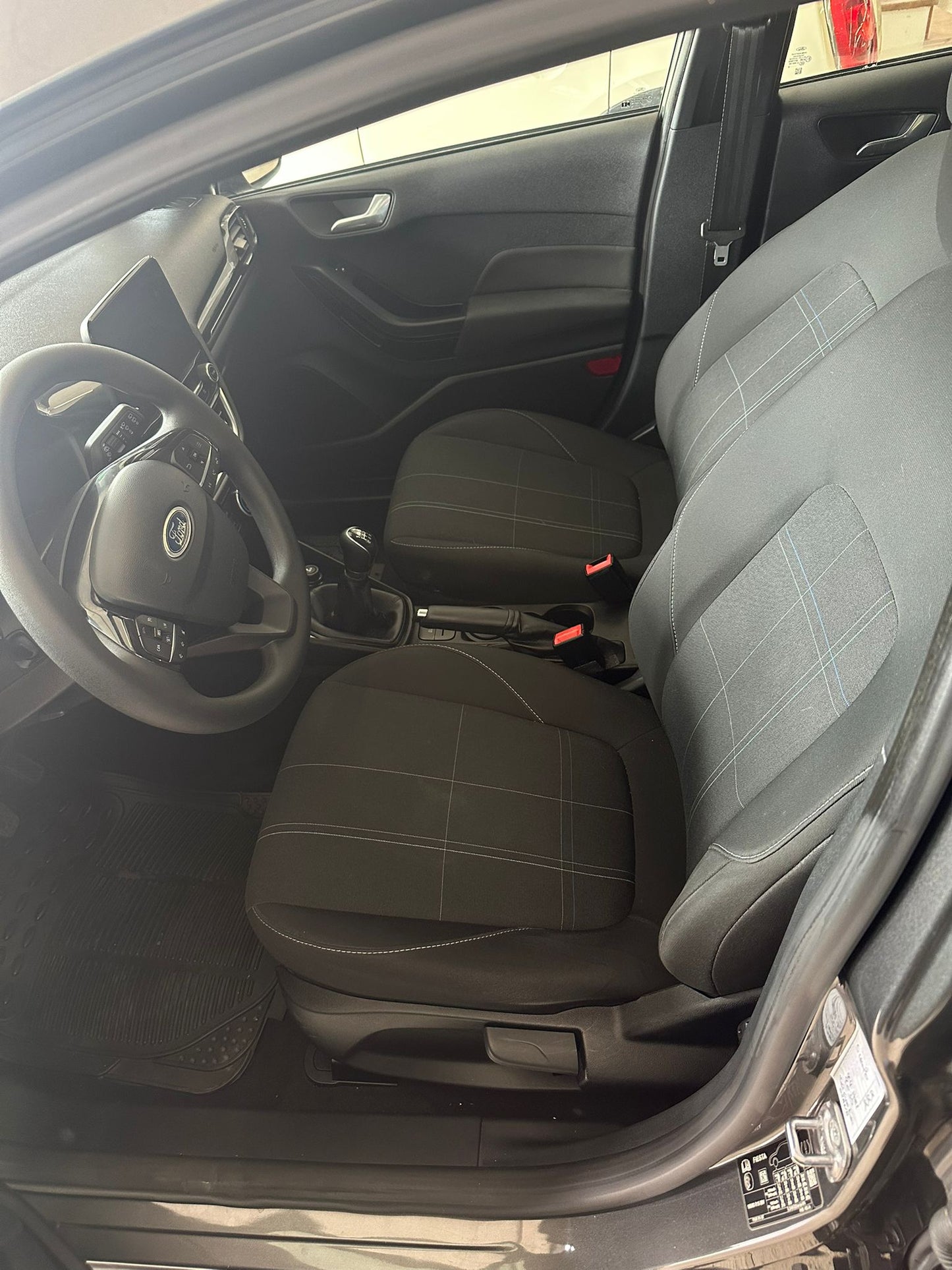 FORD FIESTA 1.1 Ti-VCT 63kW Trend+ 5p  //  54.545 km