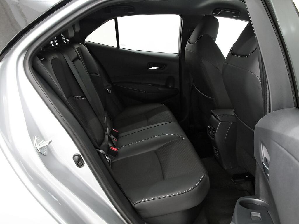 Toyota Corolla 140H Style Edition  //  16.950 km