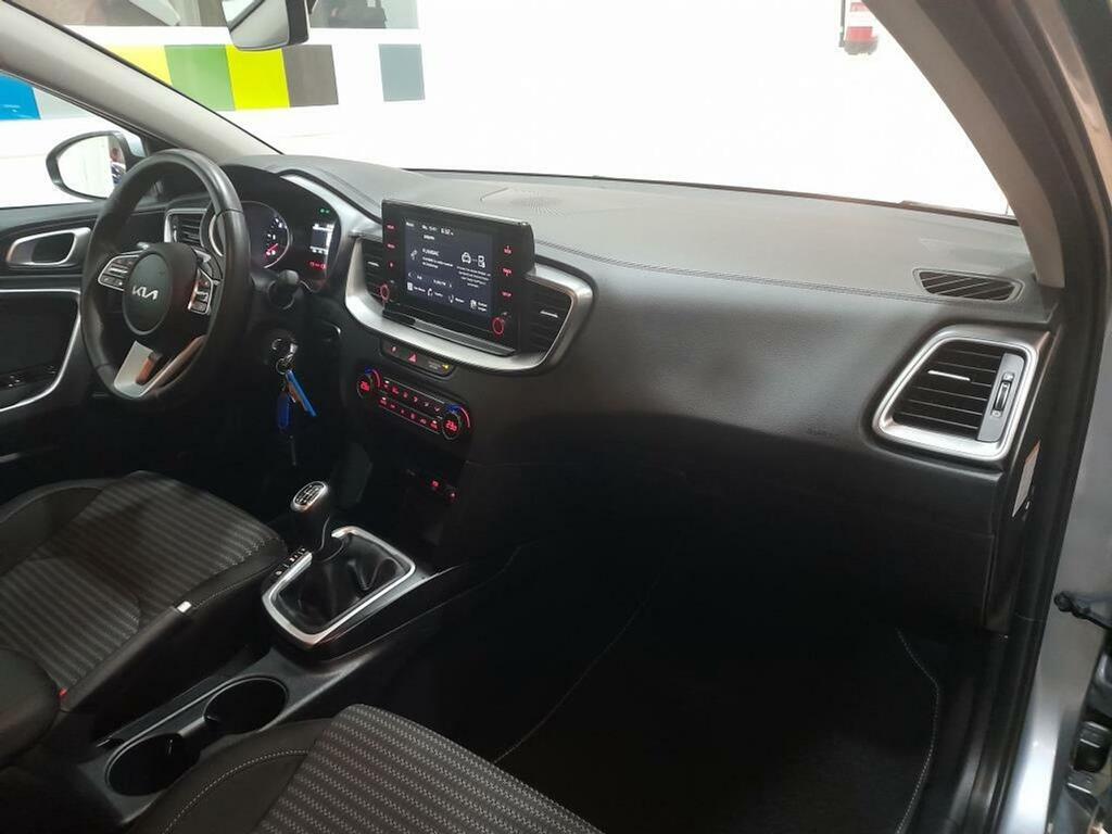 Kia Ceed 1.0 T-GDi 74kW (100CV) Drive 100 CV // 1 km