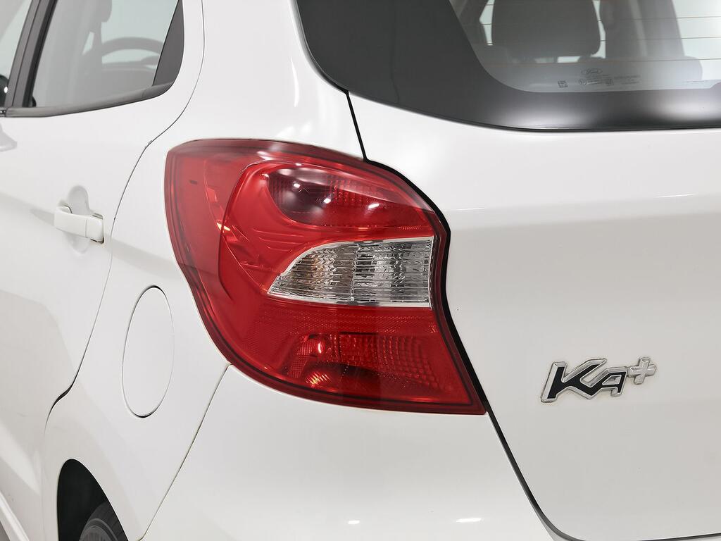 Ford Ka 1.2 Ti-VCT 51kW Essential  //  38.000 km