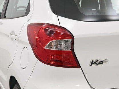 Ford Ka 1.2 Ti-VCT 51kW Essential  //  38.000 km