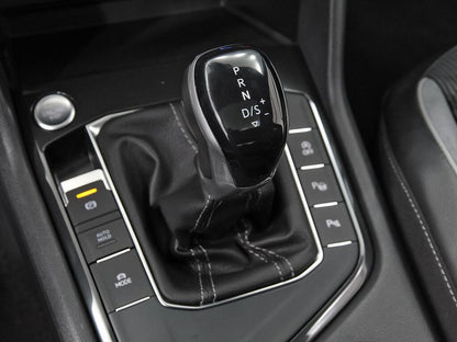 Volkswagen Tiguan R-Line 1.5 TSI 110kW (150CV) DSG // 56.395 km
