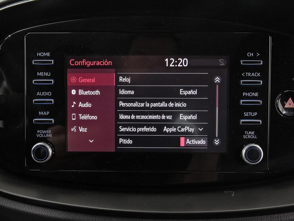 Toyota Aygo X Cross 1.0 VVT-I  Play  (72CV)  //  37.350 km
