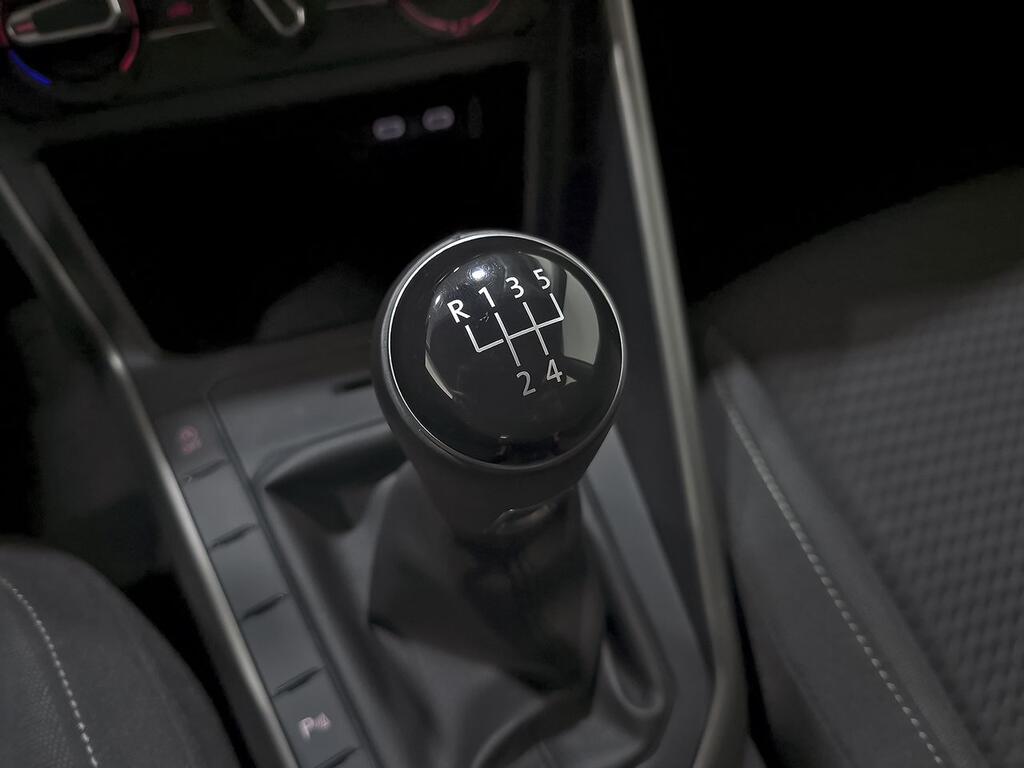 Volkswagen Polo Advance 1.0 TSI 70kW (95CV)   //  18.599 km