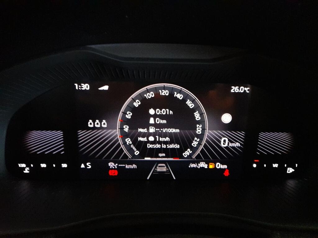 Skoda Scala 1.0 TSI 85KW (115 CV) SELECTION  //  1 km