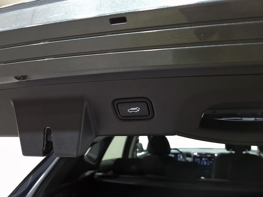 Hyundai Tucson 1.6 CRDI 100kW (136CV) 48V Tecno DCT 2C  //  70.992 km